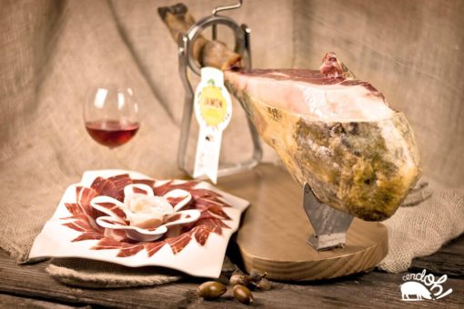 jamon-iberico-de-bellota-entero-cerdoh!