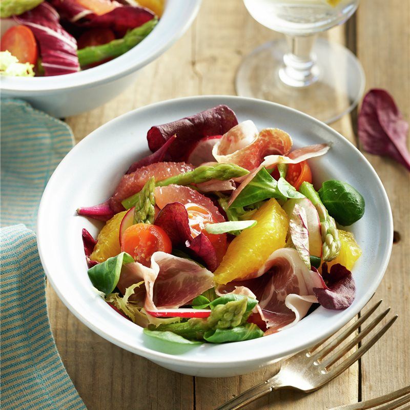 Alimentos de primavera: menú de temporada con Cerdoh! ensalada de citricos con jamon