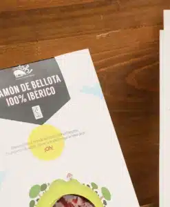 Detalle del contenido de la cesta regalo La Gallarda